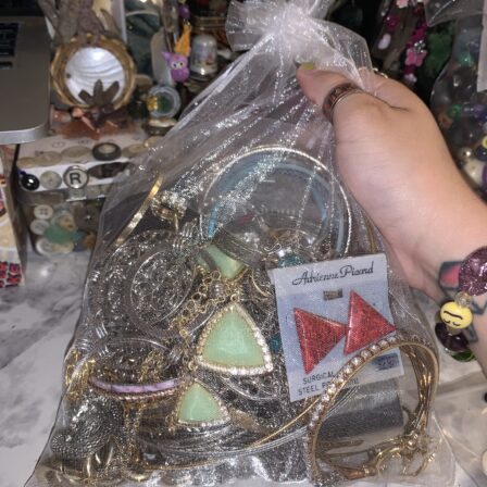 Second hand Jewelry Lot