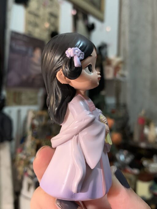 Purple Doll figurine - Image 2