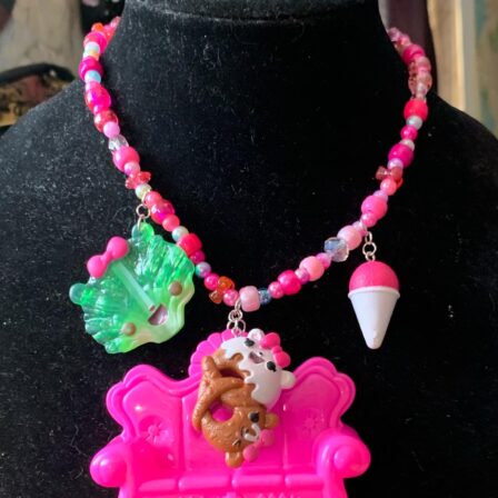 Kawaii pink happy lettuce