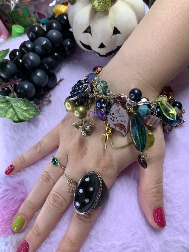 Junky Washington State bracelet