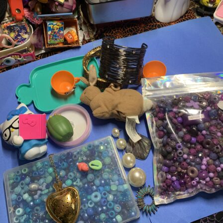 Bracelets and beads lot